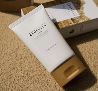 Зволожуючий крем з екстрактом мадагаскарської центели SKIN1004 Madagascar Centella Cream 75 мл купити в Україні 4