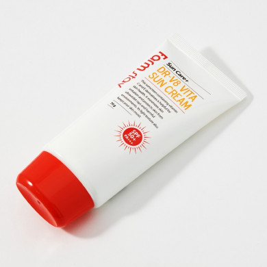 Солнцезащитный витаминный крем FarmStay Dr-V8 Vita Sun Cream SPF50+/PA+++ 70 мл купить в Украине 2